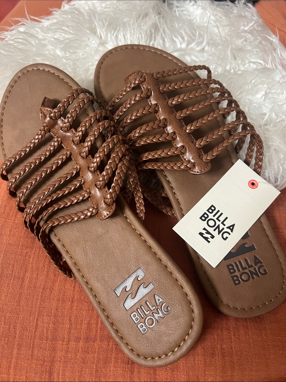 NWT Billabong Womenâs Brown Braided Slide Sandals size 9